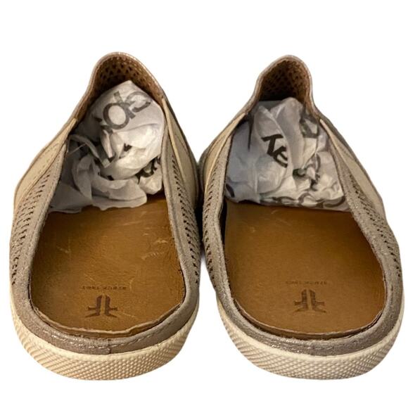 Frye Melanie Gore Perforated Mules Sz 7.5 Metallic Beige - Picture 5 of 7